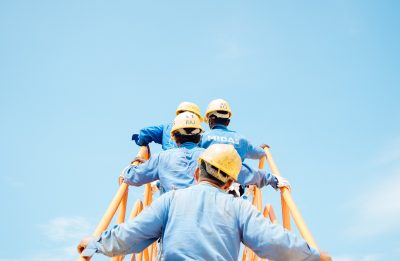 Navigating Contractor Management: A Comprehensive Guide for Beginners